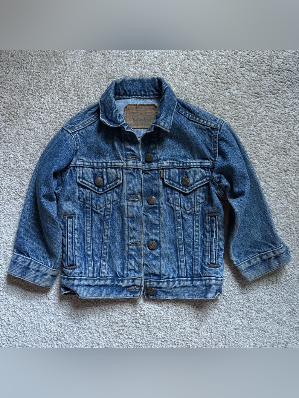 Vintage 80s Levis denim jacket childrens size 4 type III trucker jacket 1987 USA